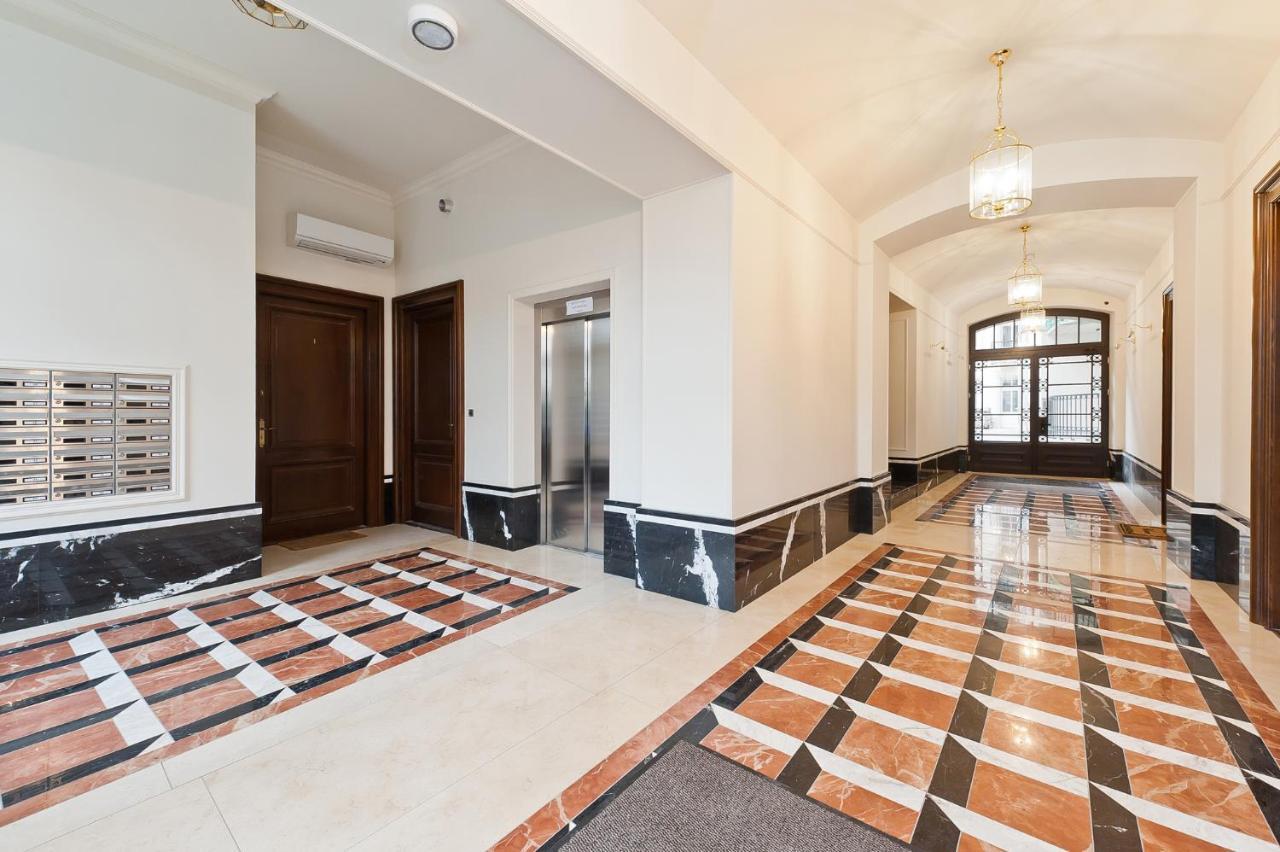 Plac Na Groblach 19 Apartament Kraków